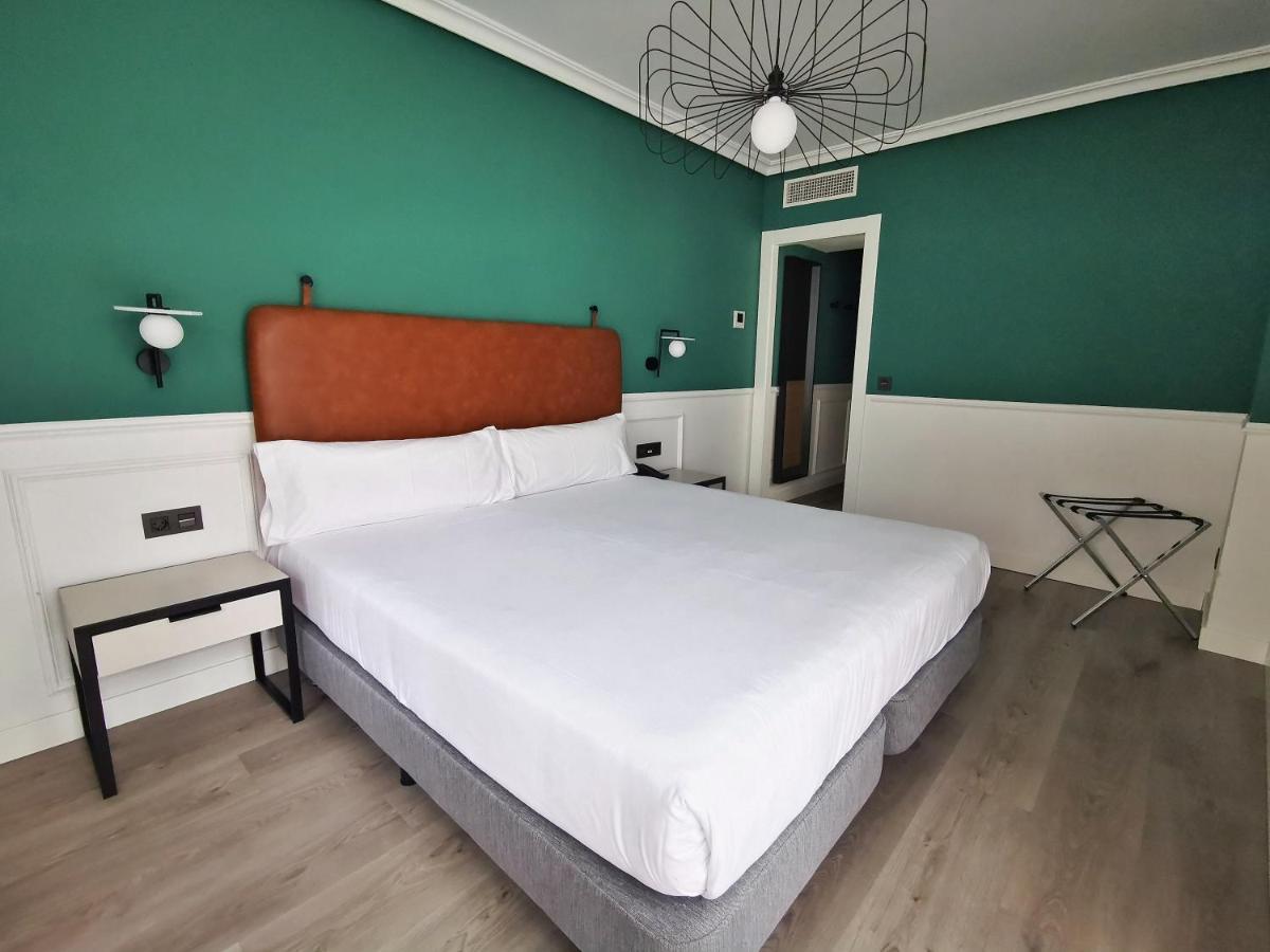 Hotel Don Rodrigo Palencia Exterior photo